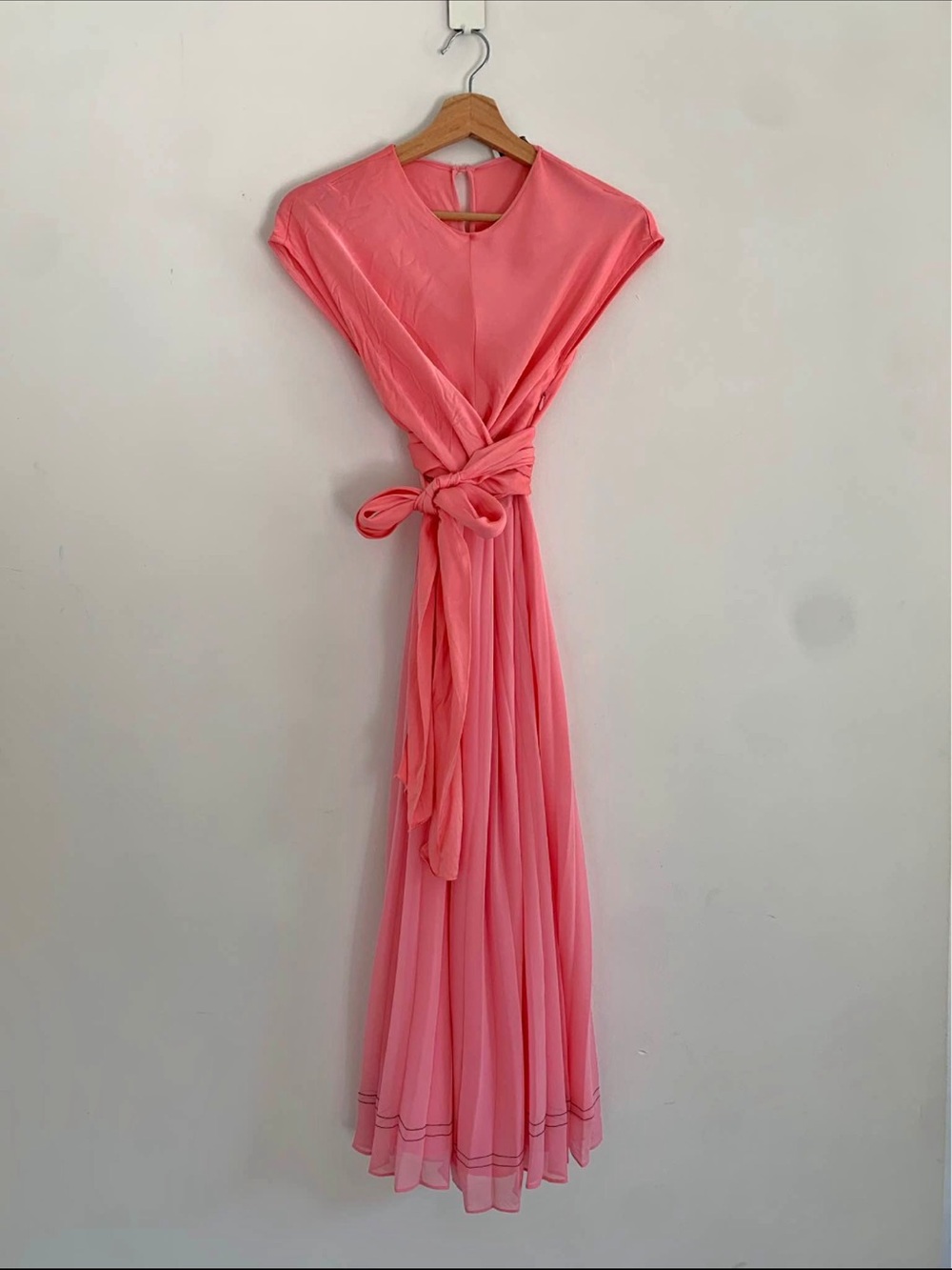 Sandro SILK Pink Midi Tie-Waist Pleated Dress size US 4 - Picture 3 of 3